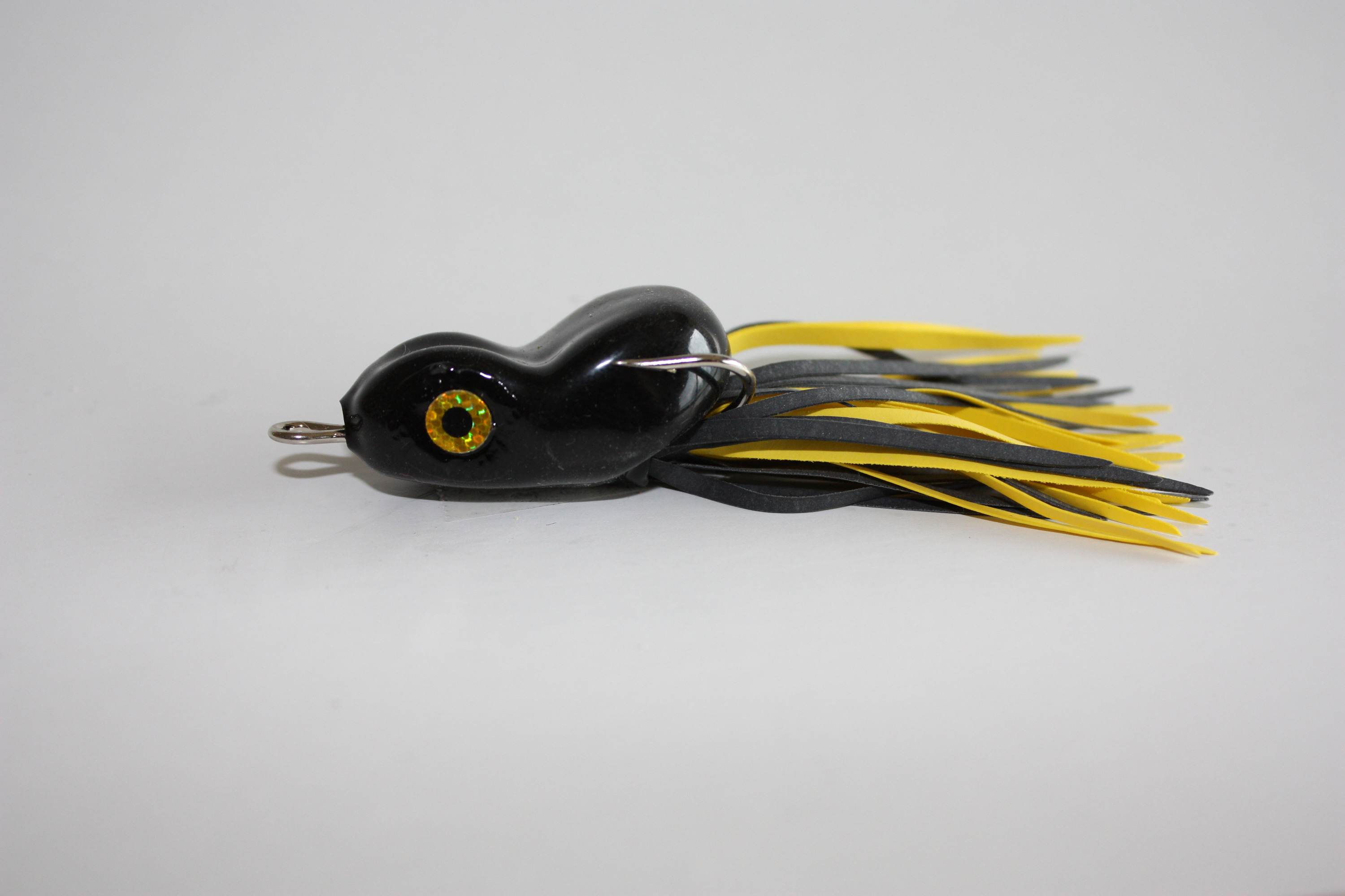 Scum Frog SF-102 Topwater Frog, 2 1/2
