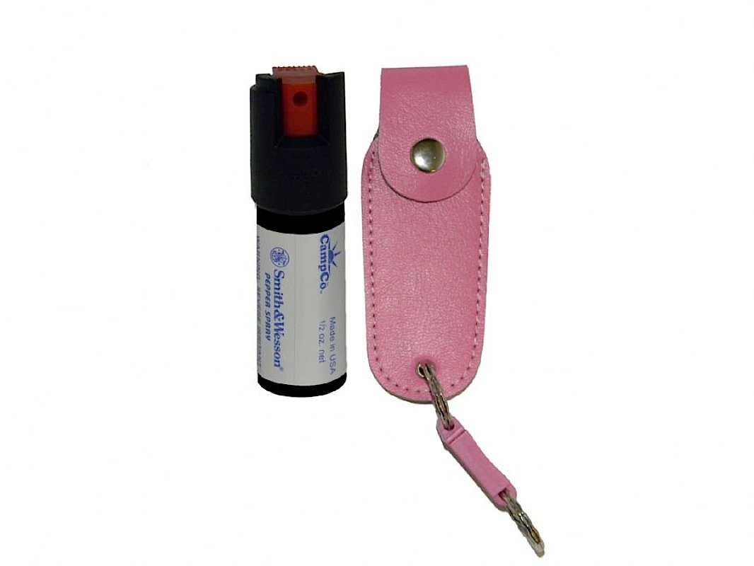 S&W Pepper Spray 1203P Pepper Spray  .5 oz OC Pepper 10 ft Range with Holster, Quick Release Clip Pink